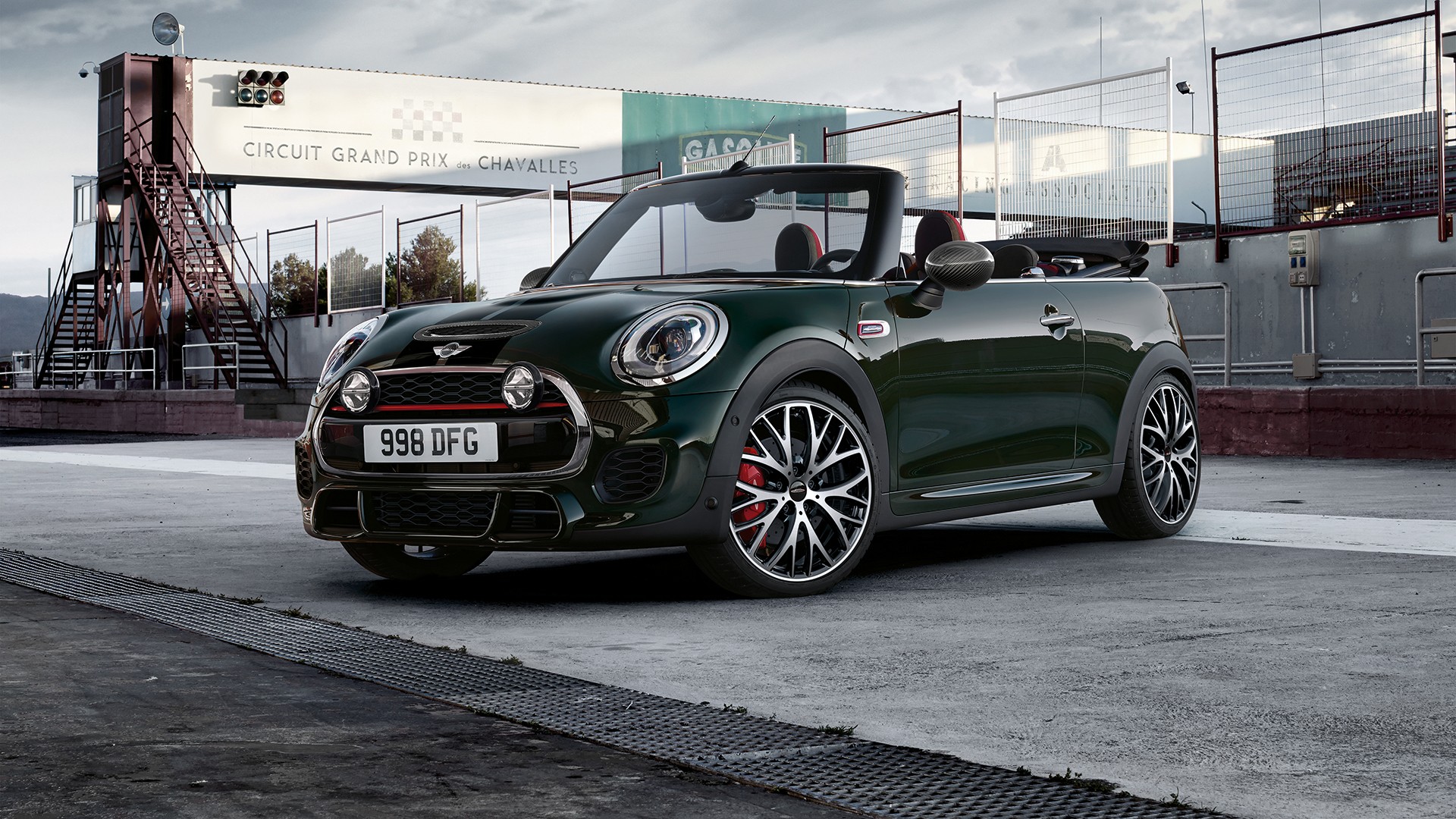 MINI JCW CABRIO.
